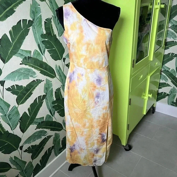 Dresses & Skirts - One Shoulder Yellow Tie Dye Midi Dress M US 6